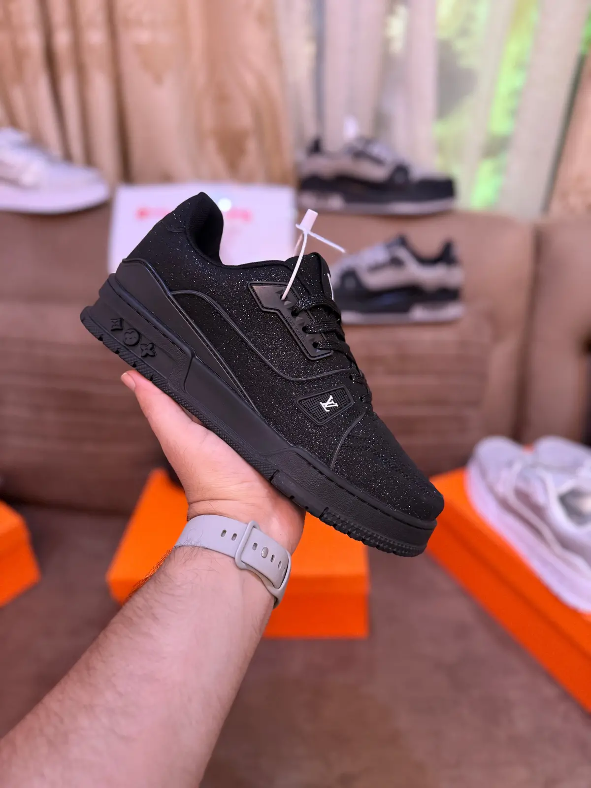 Lv Sneakers (Top Notch Batch ✅) 1