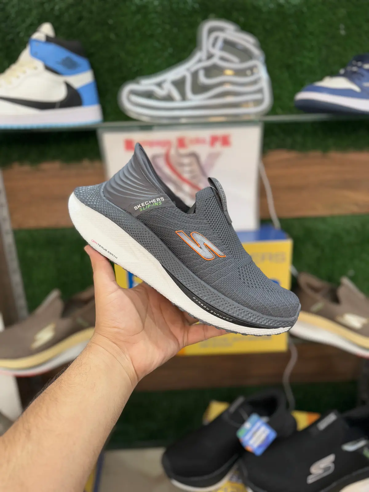 Skechers Slip-Ins (Shock Abosrbing) 3