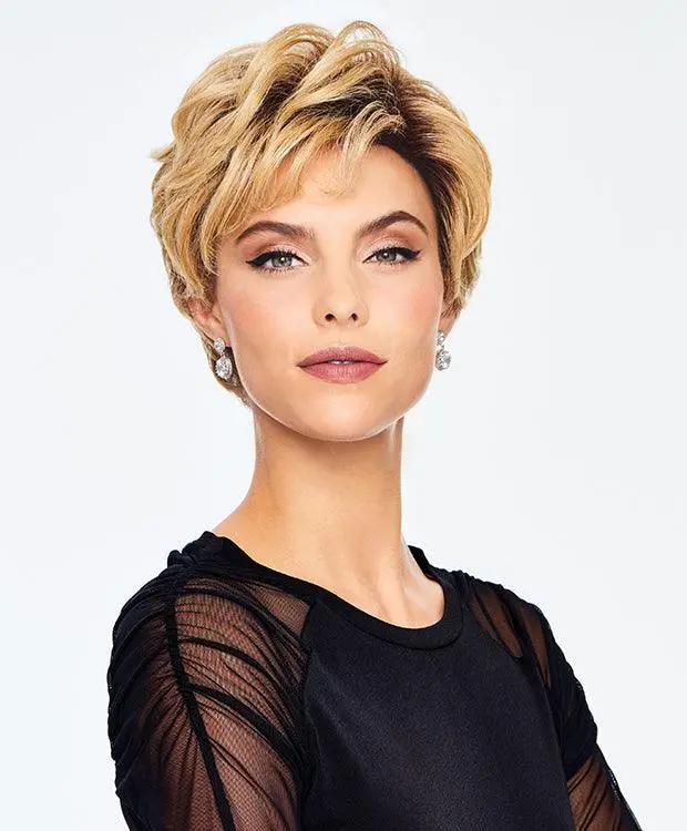 Chic Wavy Jane Wig By Hairdo | Synthetic (Wefted) 1