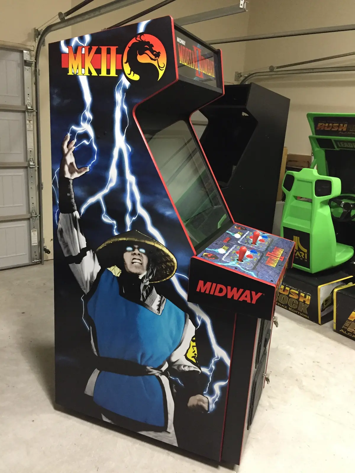 Mortal Kombat Ii Side Art 1