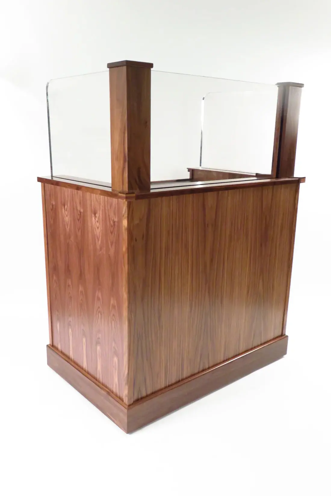 Executive Wood Products Protector™ Bullet-Resistant Security Podium – Nij-Certified Workstation 16
