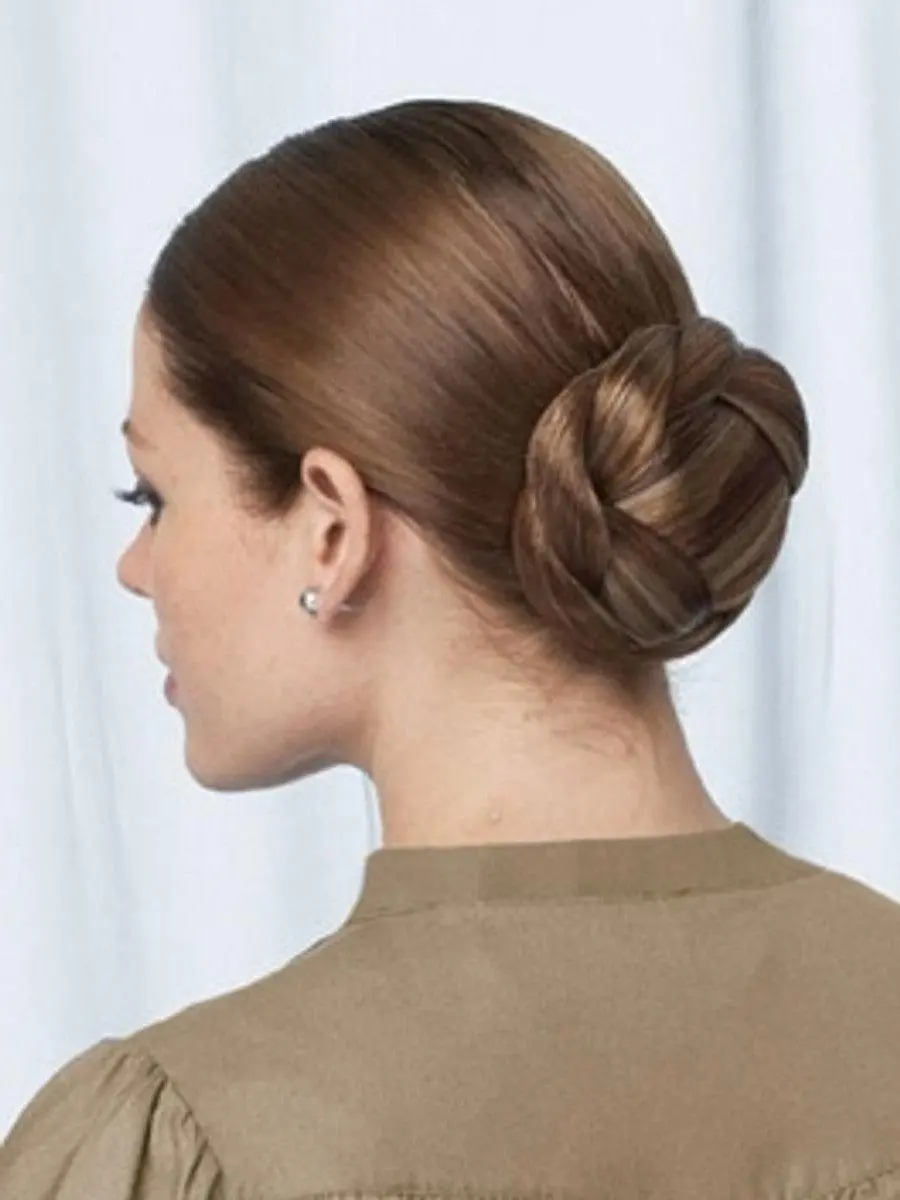 Night Out Hair Addition By Raquel Welch | Synthetic Hair Bun | Clearance Sale Open Box (Unworn - Like New) 1