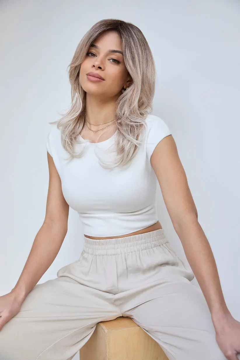 Royce Wig By Amore | Synthetic Lace Front (Monofilament + Softnet) 1