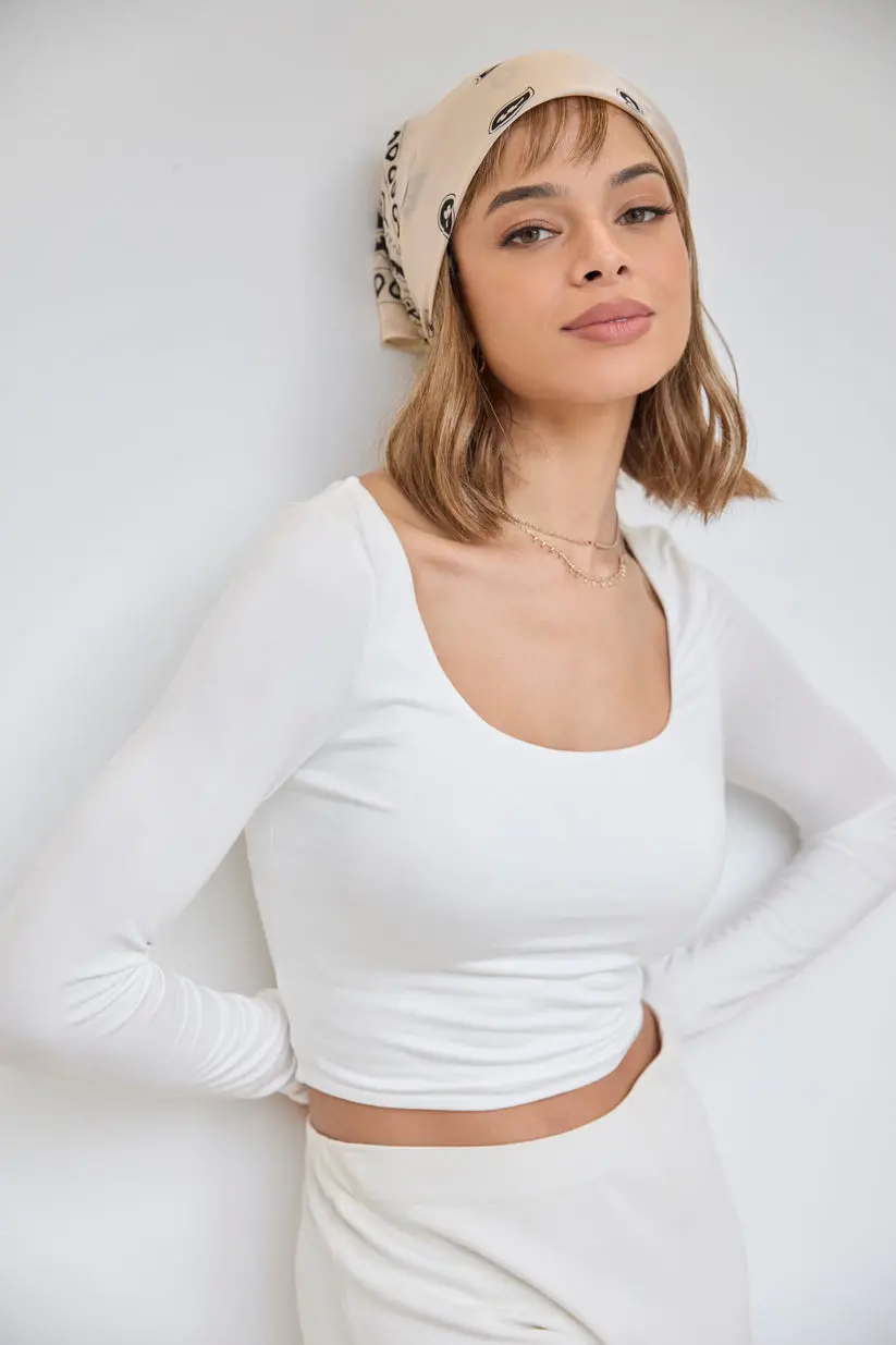 Wavy Bob Halo Wig By Rene Of Paris | Synthetic (Machine Made) 1