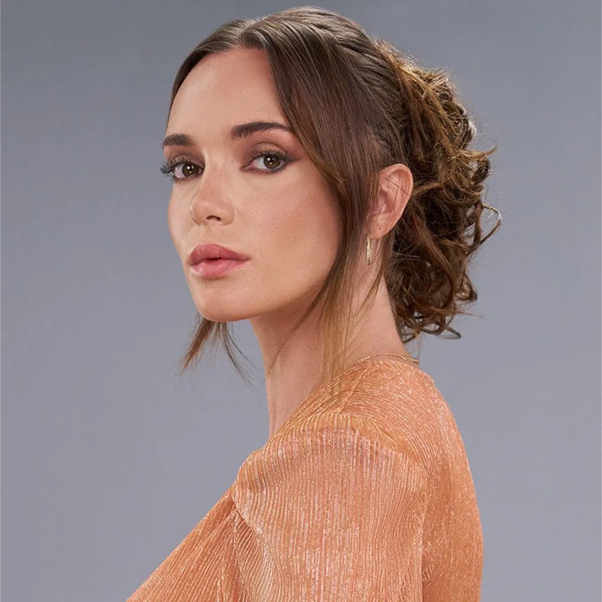 Easiluxe Clip Hairpiece By Jon Renau | Synthetic 1