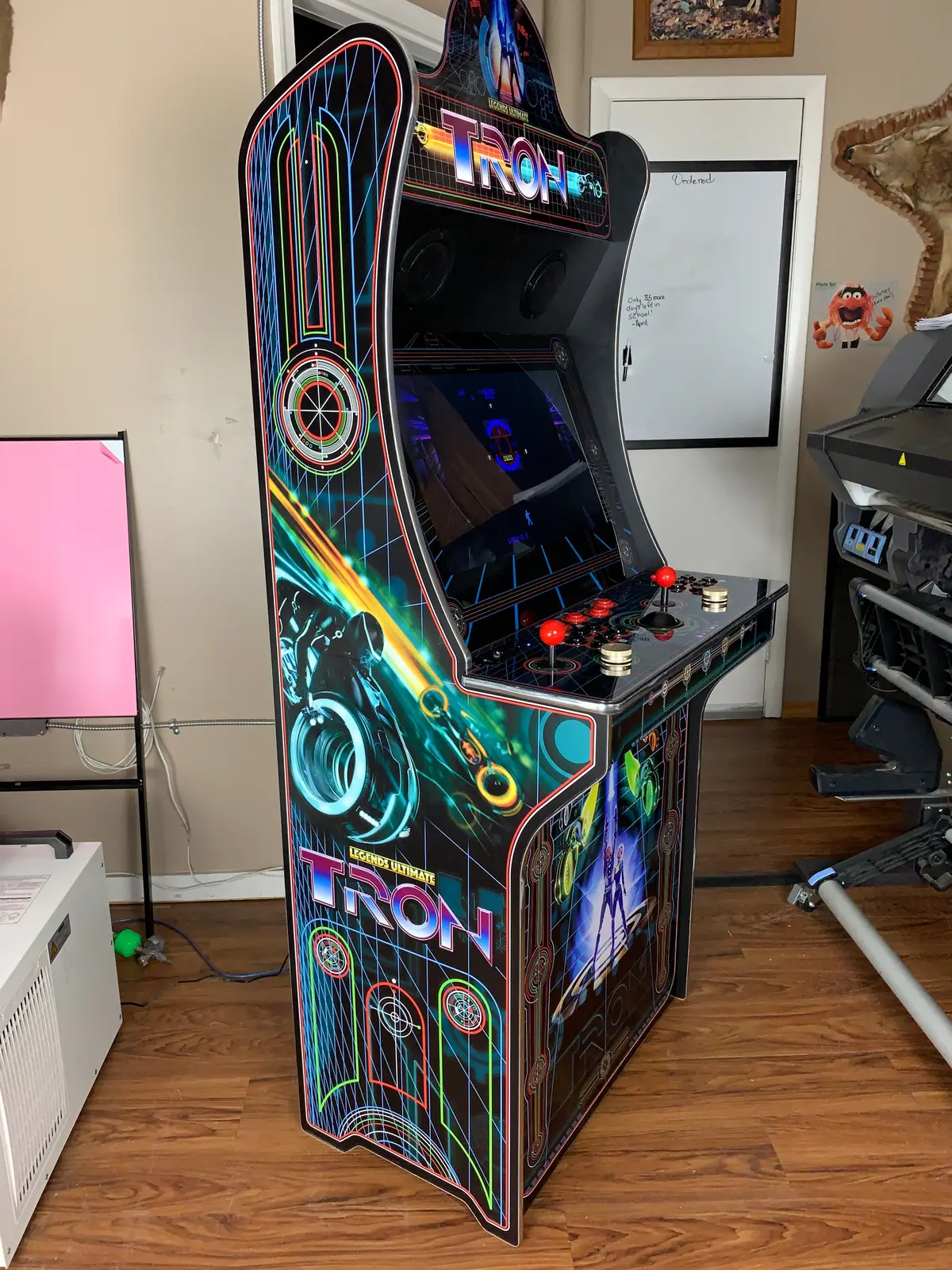 Legends Ultimate Tron Sides And Front Art 1