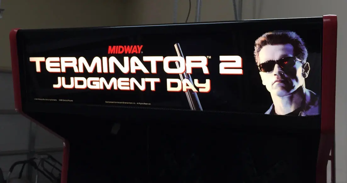 Terminator 2 Marquee ( Original Full-Size Cabinet) 1
