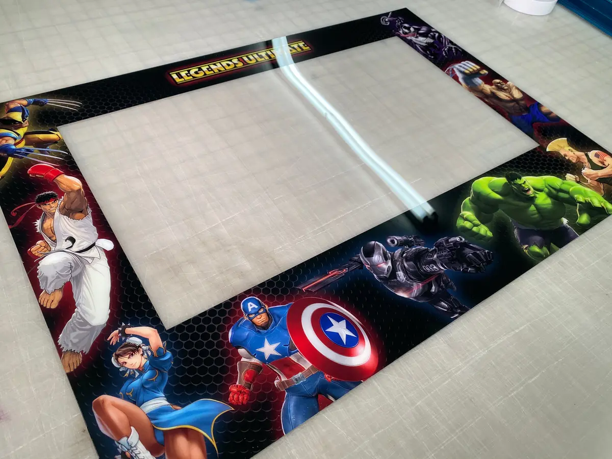 Legends Ultimate Marvel Capcom Bezel 1