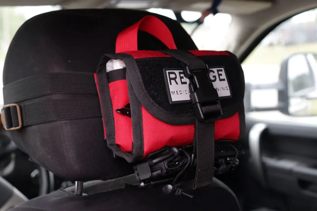 Refuge Medical Travel Kit 1