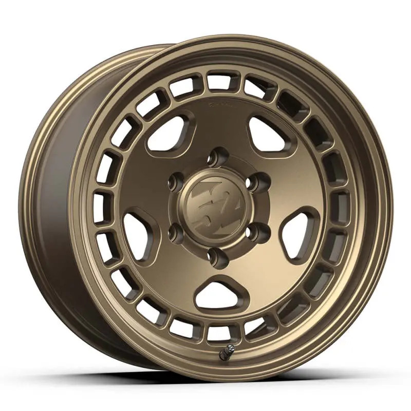 Fifteen52 Turbomac Hd Classic Bronze Wheel – 17X8.5, 6X139.7, Zero Offset, 106.2Mm Center Bore 1